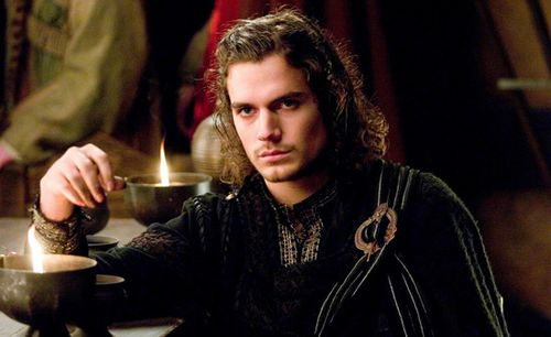 Long_cavill