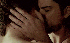 Tumblr_n6j40uP6sD1rcol1no4_250