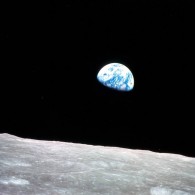 3 earthrise