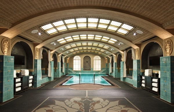 Spark Your Passion With That Special Someone In Las Vegas 2 Reliquary Bath House