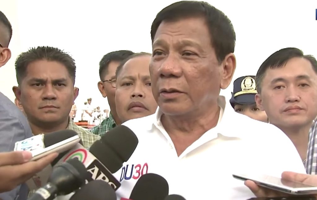 Philippines President Rodrigo Duterte: I Was Gay 'But I Cured Myself' 1 Rodrigo Duterte