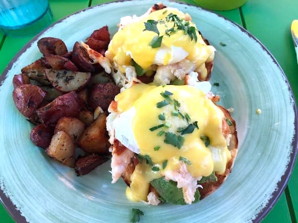 lobster benedict