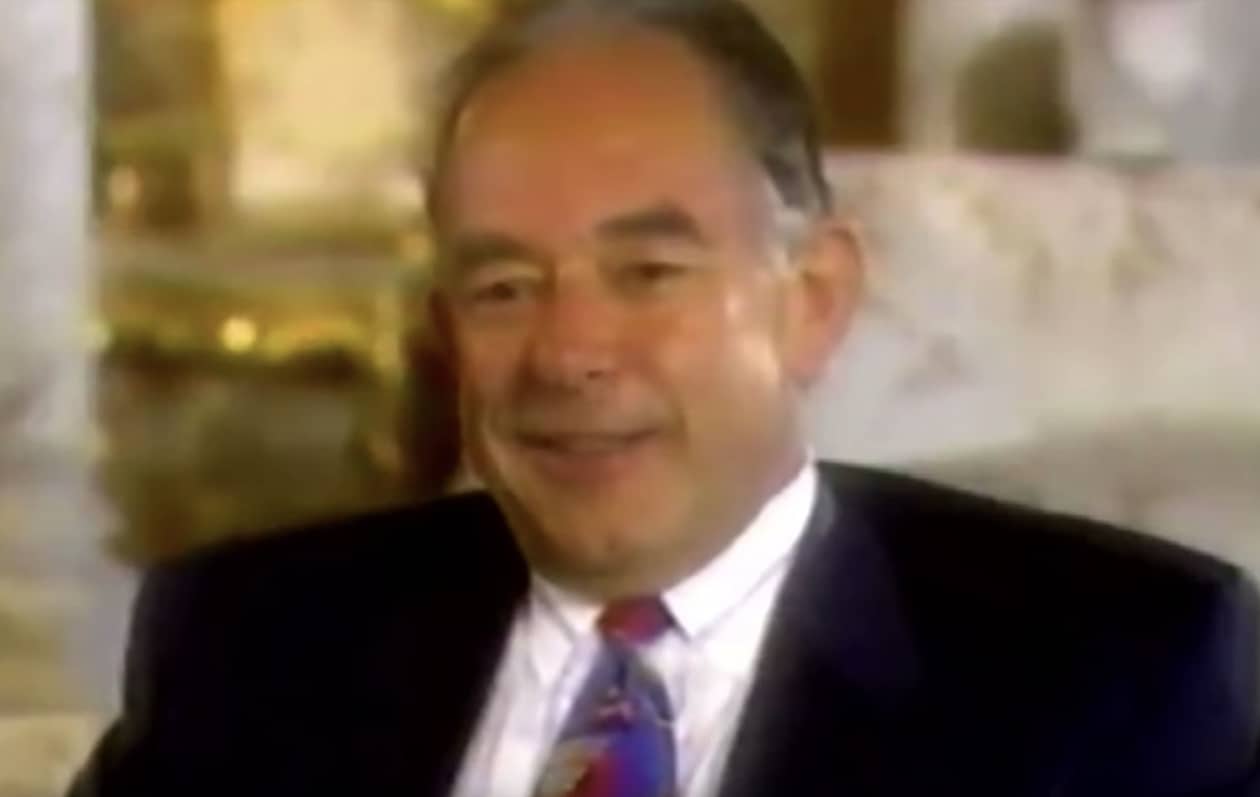 Robin Leach
