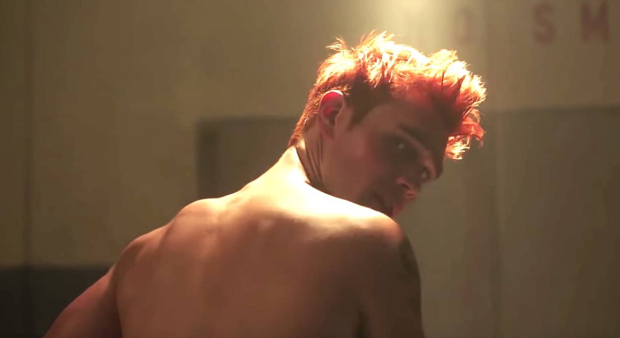kiss kj apa