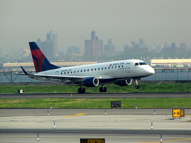 Faa Halts And Delays Flights At New York'S Laguardia, Newark, And Philadelphia Airports Over Worker Shortage Due To Shutdown 1 7088926821 dc5022f9bd z