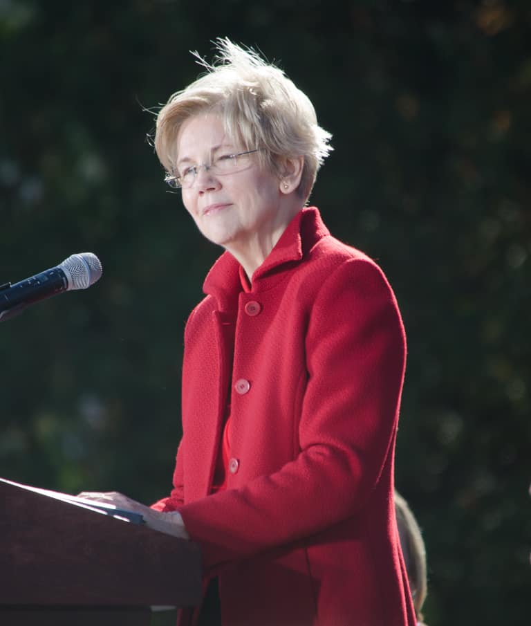 Warren Apologizes To The Cherokee Nation About Dna Test: Watch 1 Elizabeth Warren 30482397351 copy
