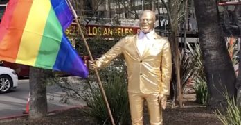 Kevin Hart statue