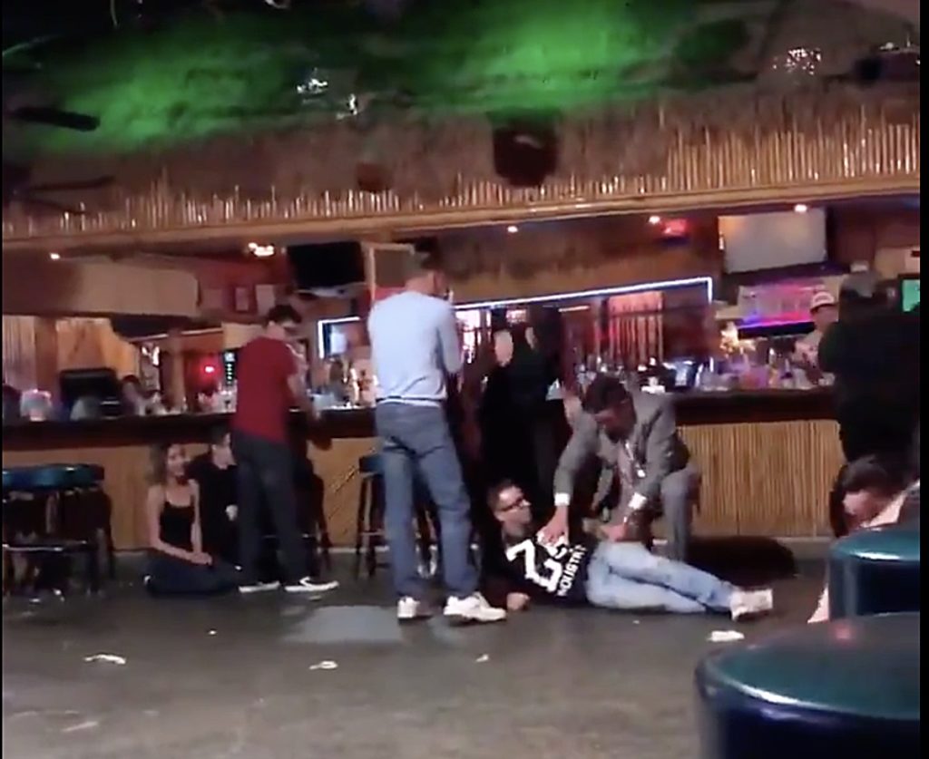 Gay Bar Patrons Take Cover At 'Toucans Tiki Lounge' In Palm Springs After Gunman Shoots 2 People: Video 1 Toucans shooting