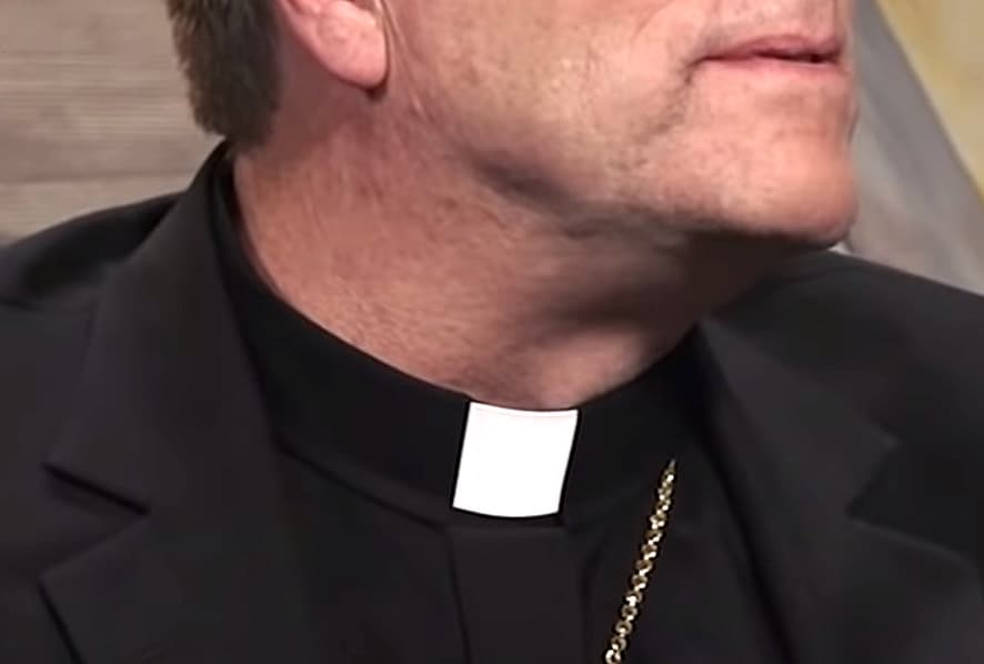 Accused Nj Pastor Extracted 'Evil Spirits' From Young Men Through Oral Sex 1 priest