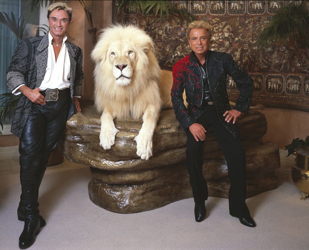 Siegfried &Amp; Roy'S Siegfried Fischbacher Has Died At 81, Eight Months After Losing Roy Horn 1 Siegfried Roy by Carol M. Highsmith