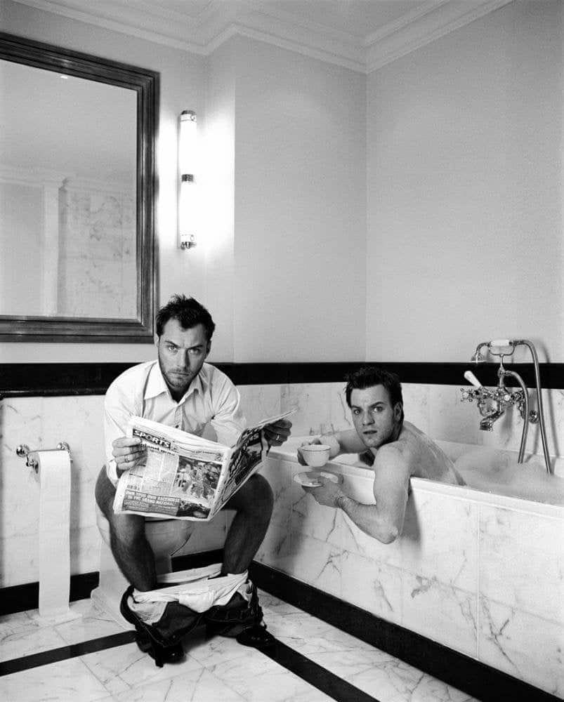 Work In Film: Ewan Mcgregor, An Eternal Sexpot, Turned 50 This Week. Special 7 EwanMcGregor TubWithJudeLaw