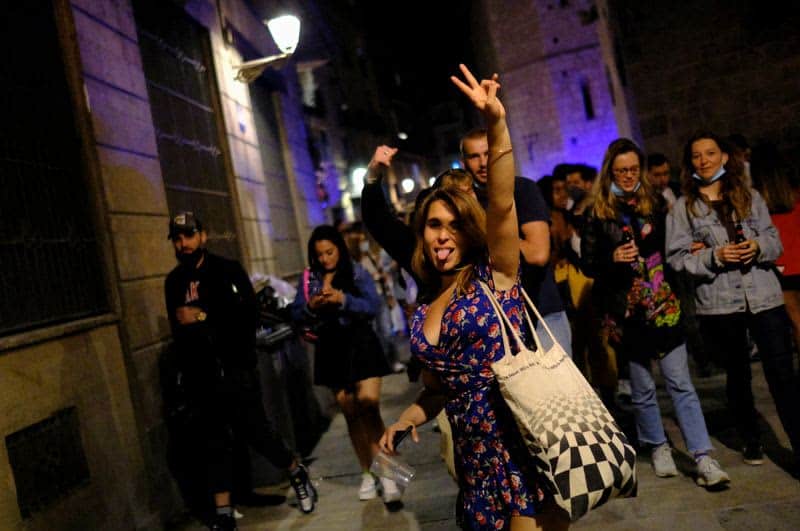 'Freedom' Fiestas: Spaniards Celebrate End Of Covid Curfew 2 455996 455996 origin 1 1