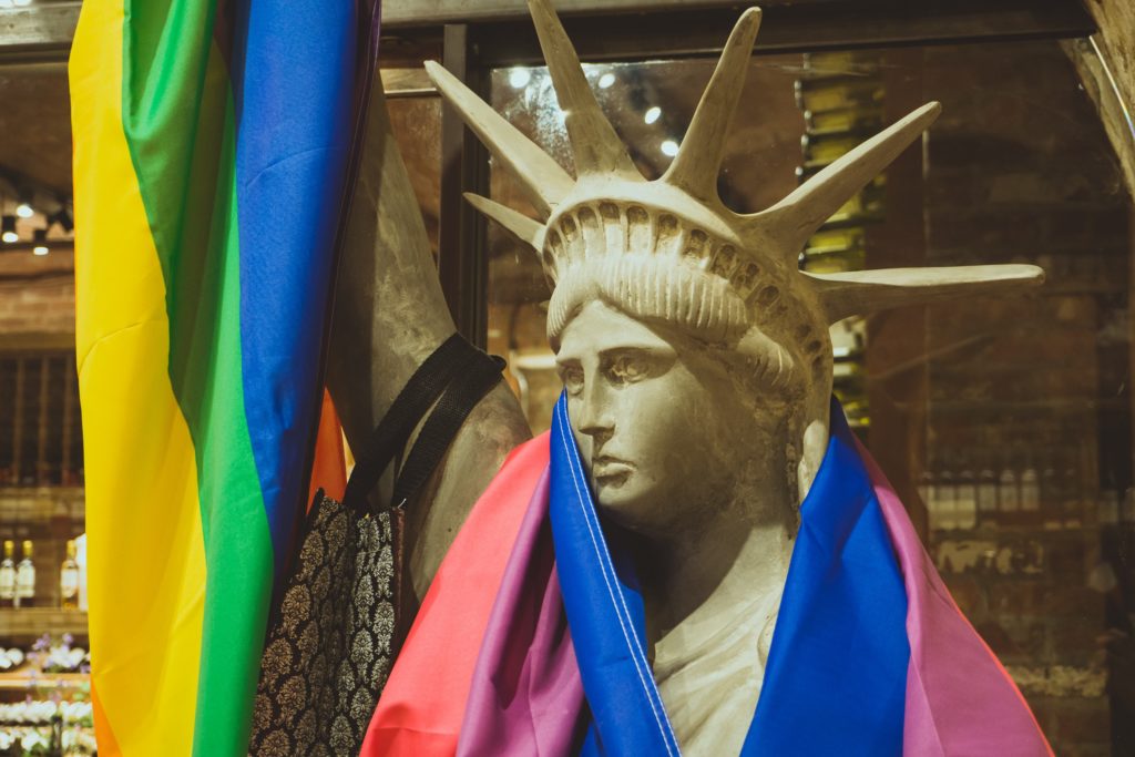 New York City Pride Bans Nypd From All Pride Events Until 2025; De Blasio: Ban 'A Mistake' 1 new york city pride