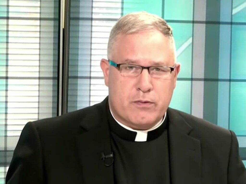 Top Catholic Who Led Church Response To Underage Sex Scandal Resigns On News He Was Tracked At Gay Bars Using Grindr Data 1 sex scandal