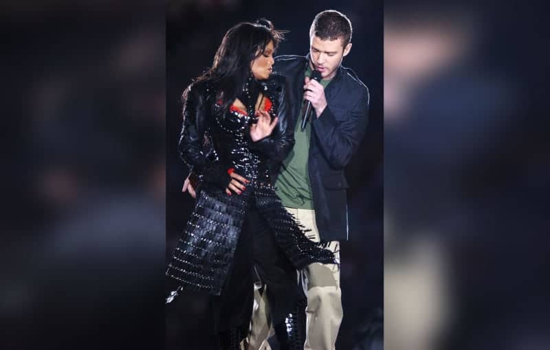 Janet Jackson'S Stylist Wayne Scot Lukas Says He Did 'Exactly' As He Was 'Supposed To Do'; There Was No 2004 Super Bowl 'Malfunction' 3 janet jackson 2004 super bowl