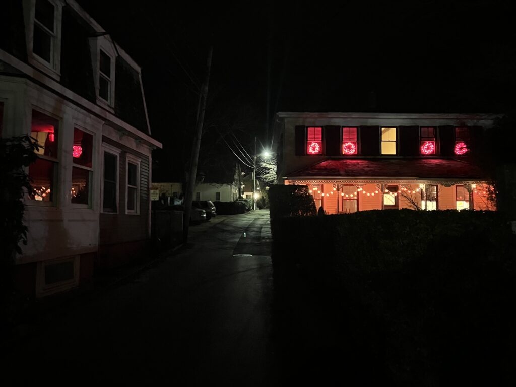 1 AdditionalPtownComeSeeTheLights 1