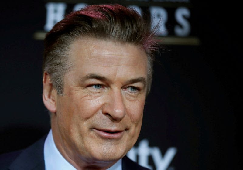 Alec Baldwin On Fatal Movie Set Shooting; 'I Didn'T Pull The Trigger' 3 469727 469727 origin 1 2