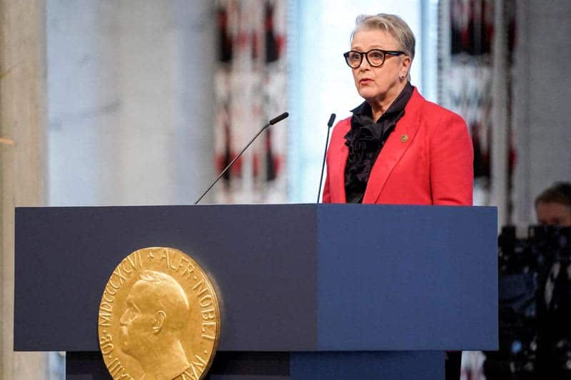 Out Lesbian Ceo/Editor Wins Peace Prize --First Philippine Nobel -- With Russian Editor Who Exposed Chechnya'S Anti-Gay Crackdown; 5 470692 470692 origin 1 2