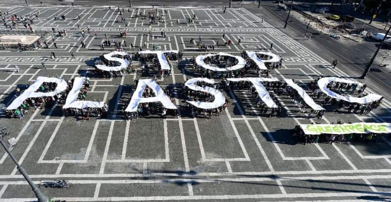 Un Agrees To Create 'Historic' Global Treaty On Plastic Trash 1 498066 origin 1