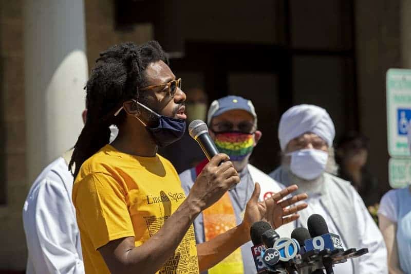 Legislators And Lgbtq Advocates Call Out State Farm After Insurance Giant Pulls Support For Gender Identity Program 1 524798 origin 1