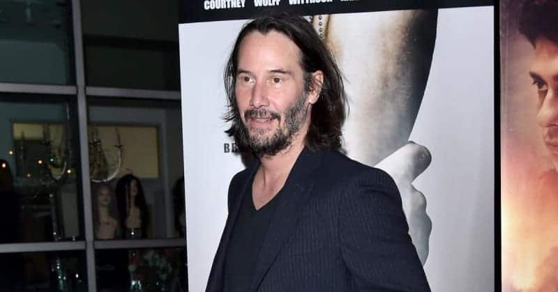 Keanu Reeves 'Happily' Responded To Young Kid'S Questions After Landing At New York Airport 1 593473 origin 1