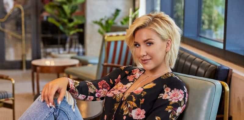 Savannah Chrisley Posts About Being An Independent Woman As Parents Todd &Amp; Julie Await Sentencing 1 595152 origin 1