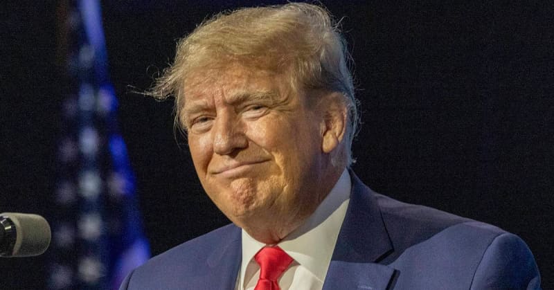 Donald Trump Preparing To File Restraining Order Against Government Over Mar-A-Lago Raid 1 635731 origin 1