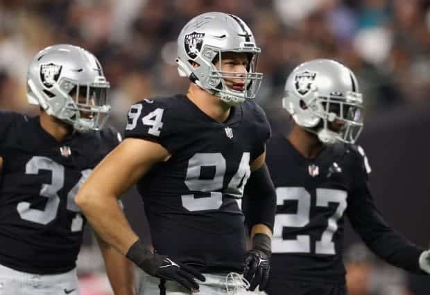 Nfl World Reacts To The Carl Nassib Signing News 1 637000 origin 1