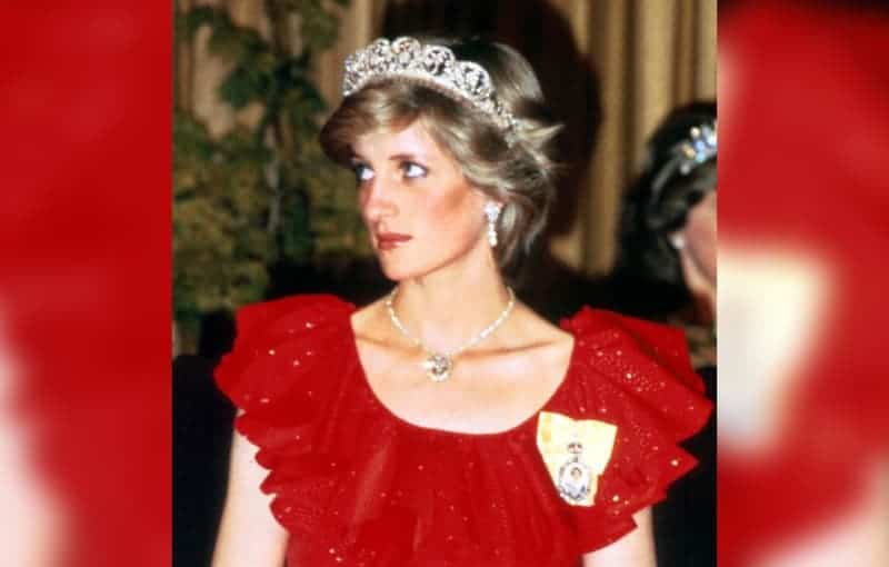 New Handwritten Notes &Amp; Letter Reveal Princess Diana Predicted She May Be Killed In A 'Staged Car Accident' 2 637171 637171 origin 1 1