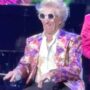 Sir Rod Stewart takes another cheeky dig at his long-time pal Sir Elton John with stage mockery